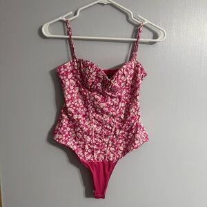 Zara Fuchsia Pink and Floral Bodysuit Size Small